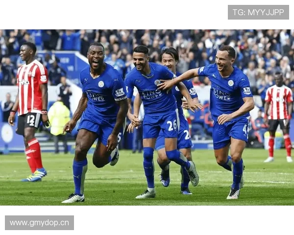 切尔西中场缺少关键连接点,组织与推进能力承压,赛季表现面临挑战 切尔西中场缺少关键连接点,组织与推进能力承压,赛季表现面临挑战